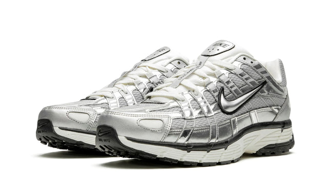 Nike P-6000 Metalic Silver